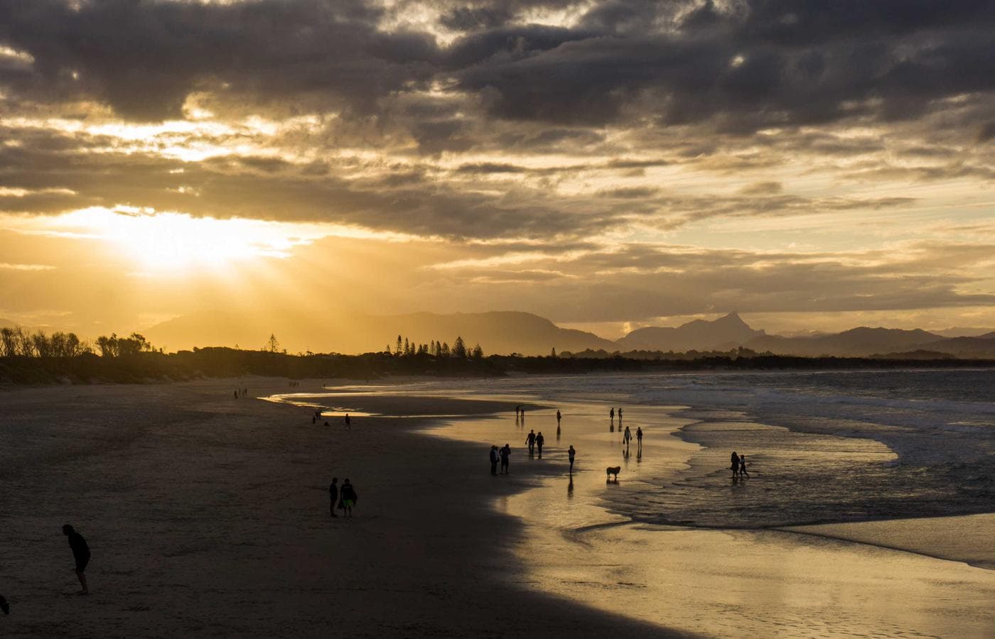 Pulse commerce layered storefront hero